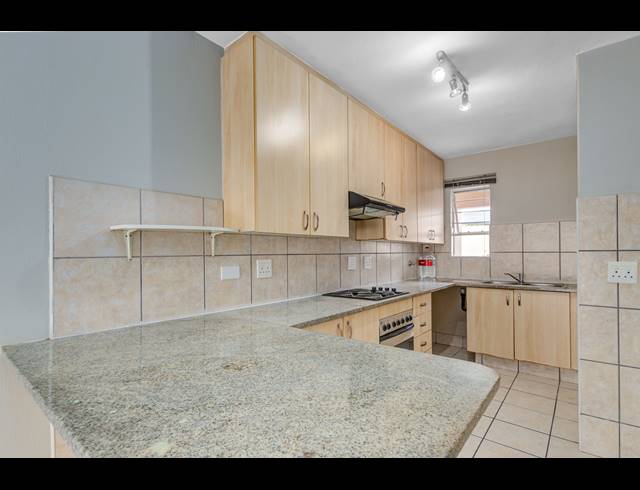 2 BEDROOM APARTMENT FOR SALE IN BLACKHEATH